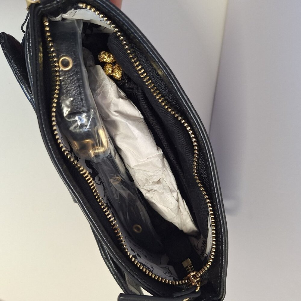 Disney Store Black Minnie Mouse Polka Dot Bow Lrather Gold Accents Dust Bag New - Picture 9 of 10